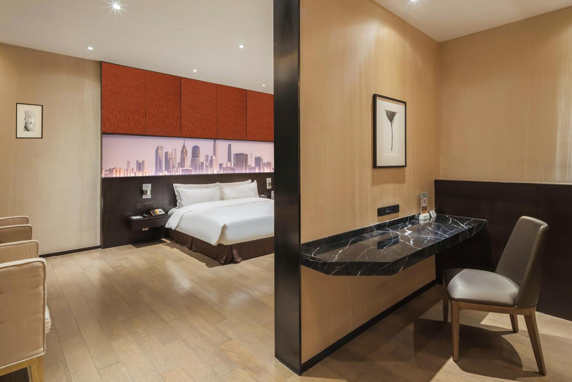The Mulian Hotel Guangzhou Zhujiang New Town-Canton Fair Free Shuttle Bus Exterior photo